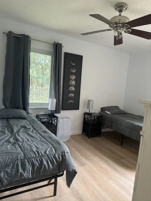 Vibe Sober Living - Photo 4