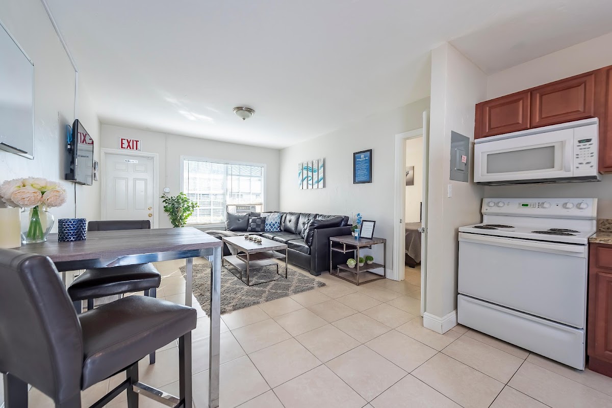 Comprehensive Wellness Centers | Mental Health & Substance Abuse Rehab Center - Photo 4