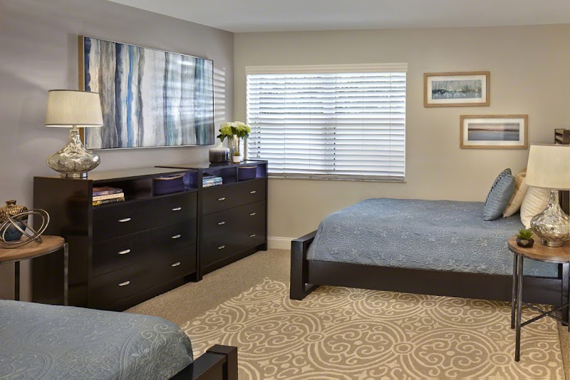 The Providence House Sober Living - Photo 5